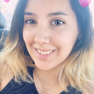 Meet your Posher, Marissa